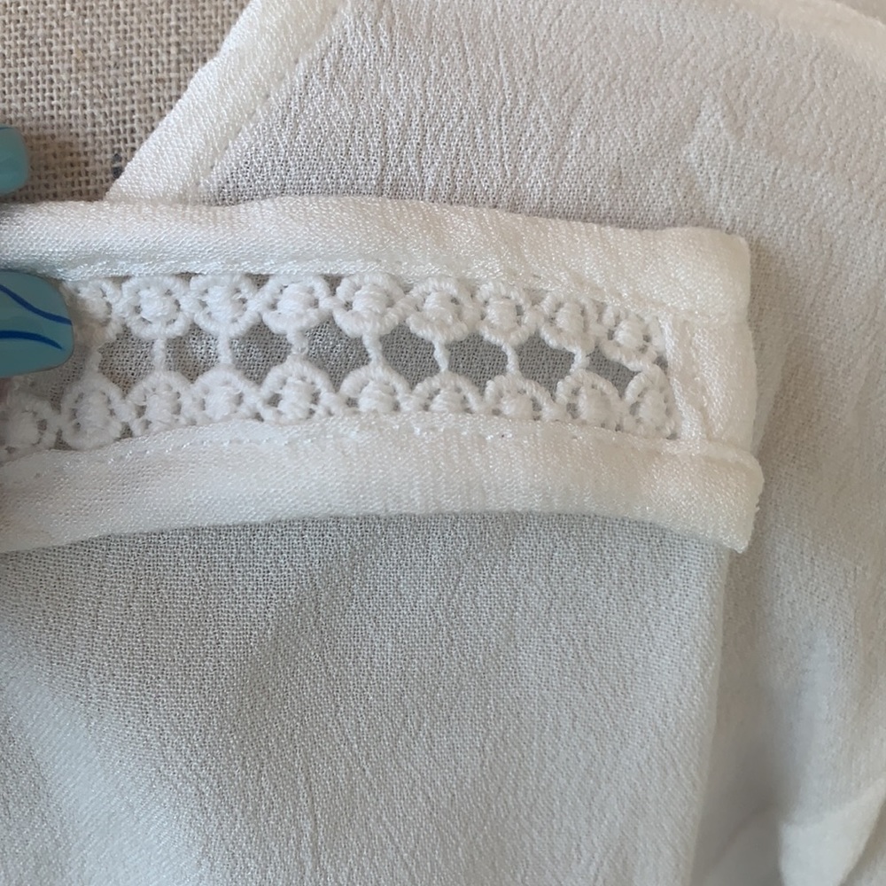 ❌DONATED❌Off White Long Bell Sleeve Oversized V-neck Tie Top - Picture 11 of 17